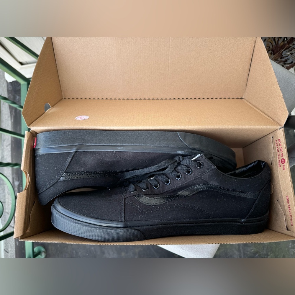 Men’s Black Old Skool Vans